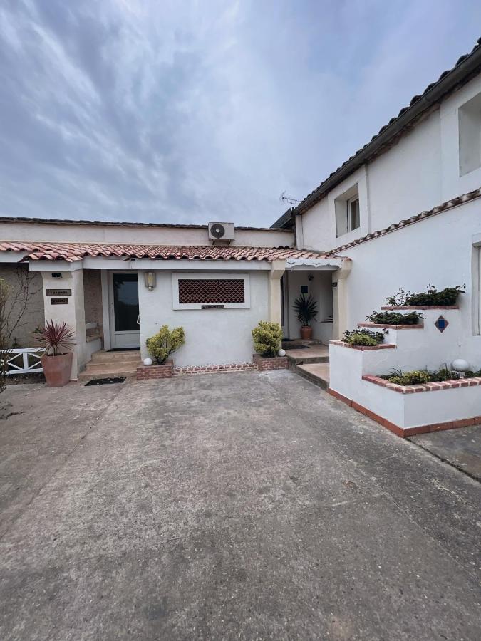 Bed and Breakfast Jardin De Marceau Blasimon Экстерьер фото