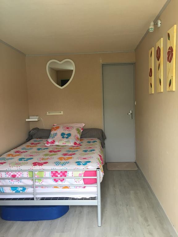 Bed and Breakfast Jardin De Marceau Blasimon Экстерьер фото
